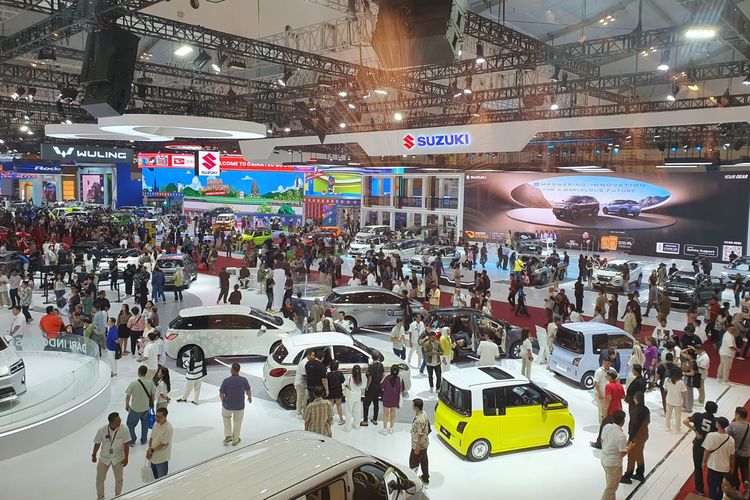 Mitsubishi Destinator, Innova Zenix, BYD Atto 1, Rojali, Rohana, GIIAS, Stargazer Cartenz, Simulasi Cicilan, Mobil Listrik, mobil listrik, Populer Otomotif, artikel terpopuler, simulasi cicilan, rojali, stargazer cartenz, rohana, Mitsubishi Destinator dan Cicilan BYD Atto 1