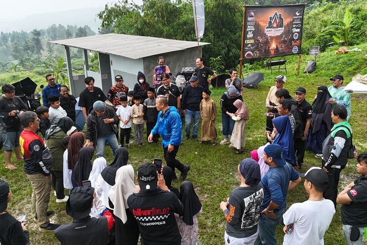 charity, anak yatim, yatim piatu, Baksos, komunitas motor, Komunitas Motor Padukan Motoran dan Berbagi Kebahagiaan