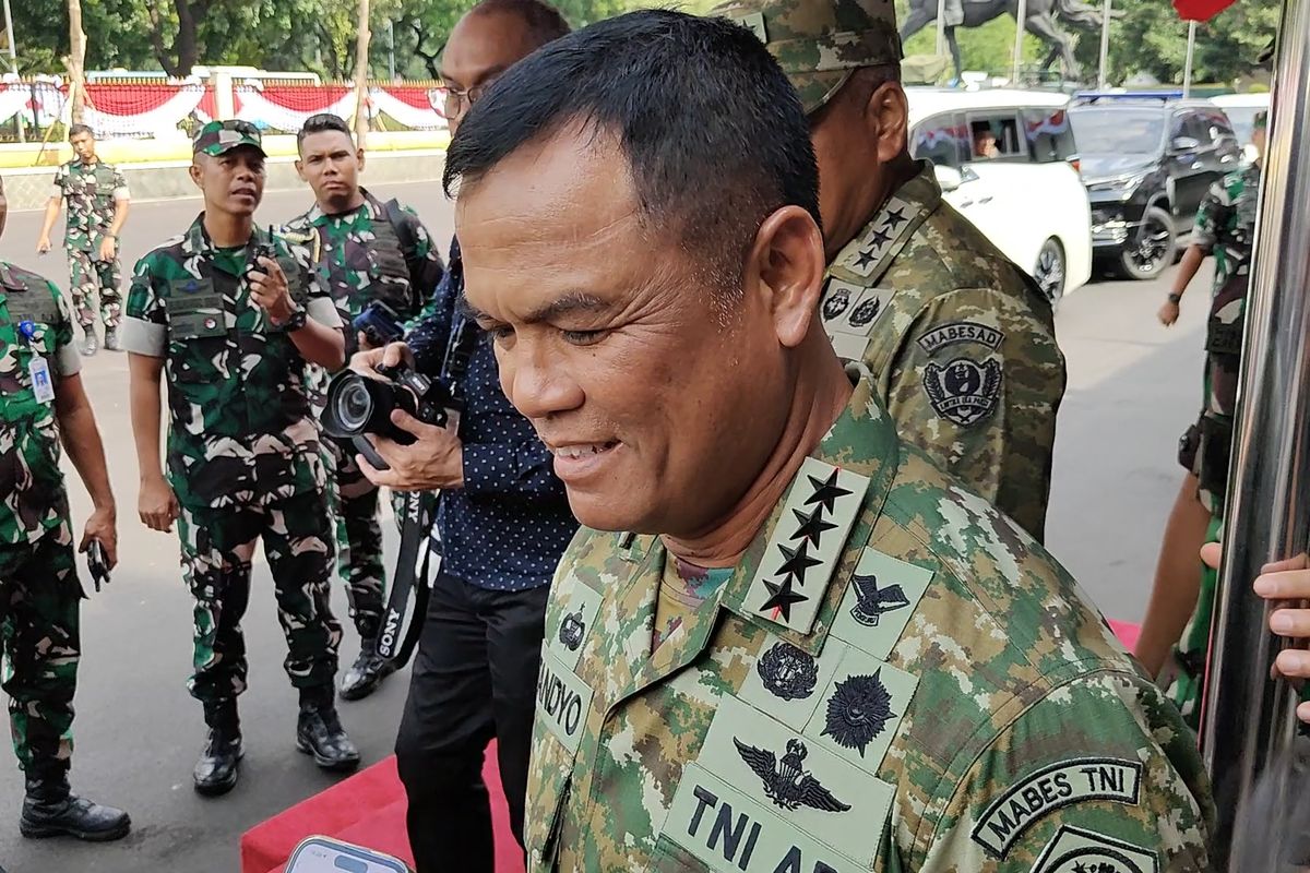 Tandyo Budi Revita, Wakil Panglima TNI Jenderal Tandyo Budi Revita, HUT Ke-80 TNI, Seragam PDL, TNI Luncurkan Seragam PDL Baru, Akan Dipakai Serentak di HUT ke-80