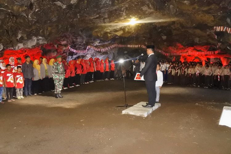 Purbalingga, wisata, 5 Rekomendasi Wisata Alam di Purbalingga untuk Libur Lebaran, 1. D’Las Lembah Asri Serang, 2. Situ Tirta Marta, 3. Goa Lawa, 4. Curug Karang, 5. Pendakian Gunung Slamet