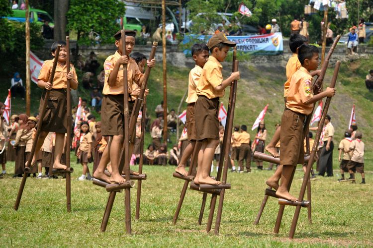 Pramuka, hari pramuka, 14 agustus, sejarah pramuka, hari pramuka 14 Agustus, sejarah hari pramuka, 14 agustus dalam sejarah, Sejarah Hari Pramuka Nasional, hari pramuka 2025, Hari Pramuka 2025 tanggal berapa, 14 agustus 2025, Sejarah Hari Pramuka, Perjalanan dari 1912 hingga Resmi Berdiri 14 Agustus 1961