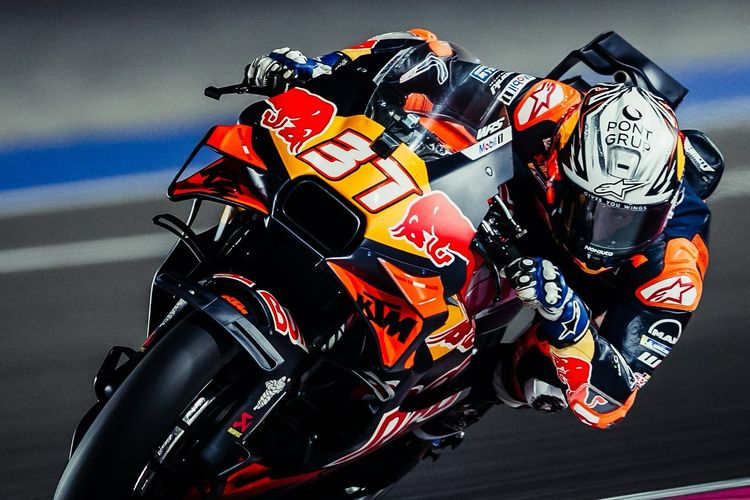 MotoGP, balap motor, balap, Pedro Acosta, motogp 2025, Acosta Sebut Pilih Tim MotoGP 2027 Seperti “Main Lotre”