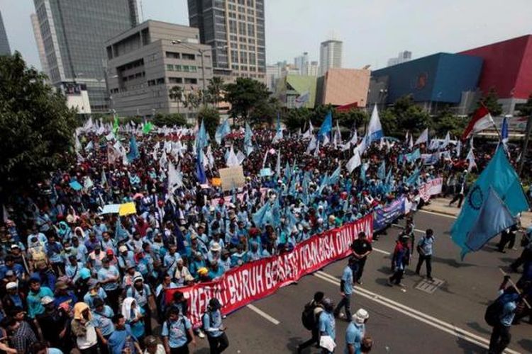 peringatan hari buruh, hari buruh 1 mei, Hari Buruh 2025, hari buruh apakah libur, Libur Hari Buruh, Libur Hari Buruh Berapa Hari, hari buruh tanggal berapa, Hari Buruh 1 Mei Apakah Libur Nasional?