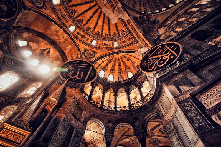 Turkiye, Hagia Sophia, hagia sophia, turkiye, Hagia Sophia di Turkiye Direnovasi, Upaya Melindunginya dari Gempa