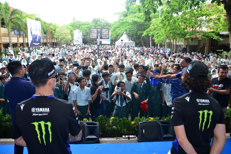 MotoGP, Rins, Honda, LCR Honda, Alex Rins Sempat Ditawari Gresini Ducati, Tapi Pilih Honda