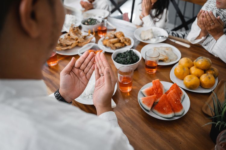 Jadwal buka puasa Bengkulu, Ramadhan 2026, Jadwal Buka Puasa Kota Bengkulu Hari Ini, 23 Februari 2026