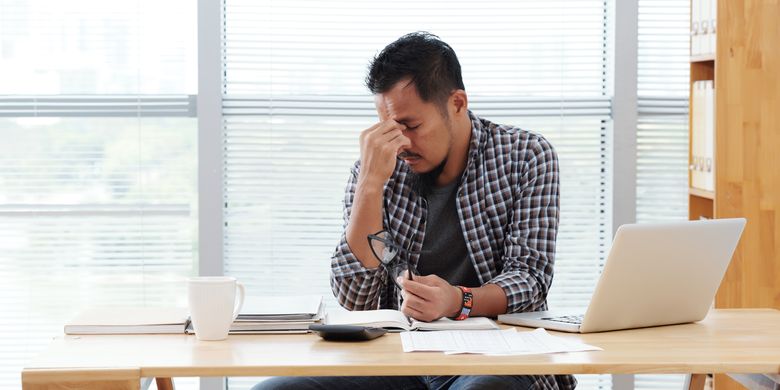 stres, turun berat badan, stres menurunkan berat badan, berat badan turun karena stress, stres bikin kurus, apakah stres bisa menurunkan berat badan, apakah stres membakar kalori, apakah banyak pikiran bisa membuat kurus, banyak pikiran menyebabkan kurus, mengapa stres bisa menurunkan berat badan, Benarkah Stres Bisa Menurunkan Berat Badan? Simak Penjelasan Ahli