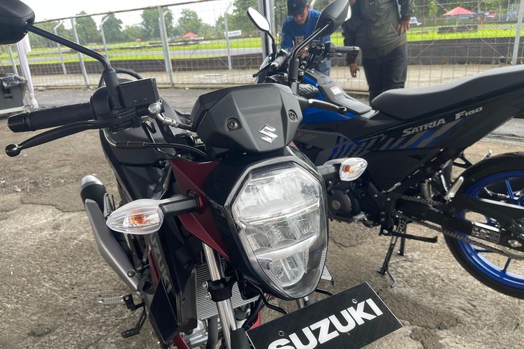 Suzuki, Suzuki Satria F150, Suzuki Satria Pro, spesifikasi Suzuki Satria Pro, Uraian Lengkap Spesifikasi Suzuki Satria Pro dan Satria F150