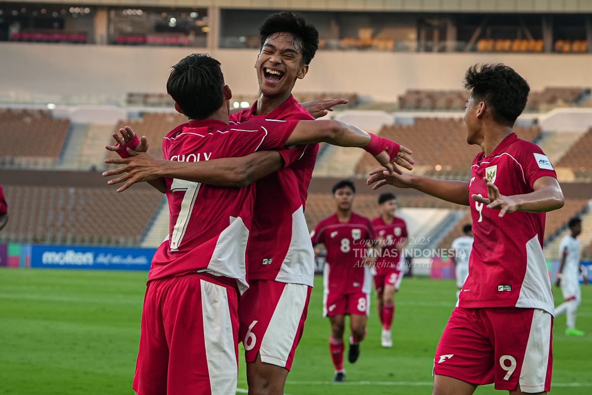 Timnas U17 Indonesia, Nova Arianto, Piala Asia U17 2025, Timnas U17 Indonesia vs Yaman, timnas u17 Indonesia, Rasa Syukur Nova Arianto Usai Skor Timnas U17 Indonesia Vs Yaman