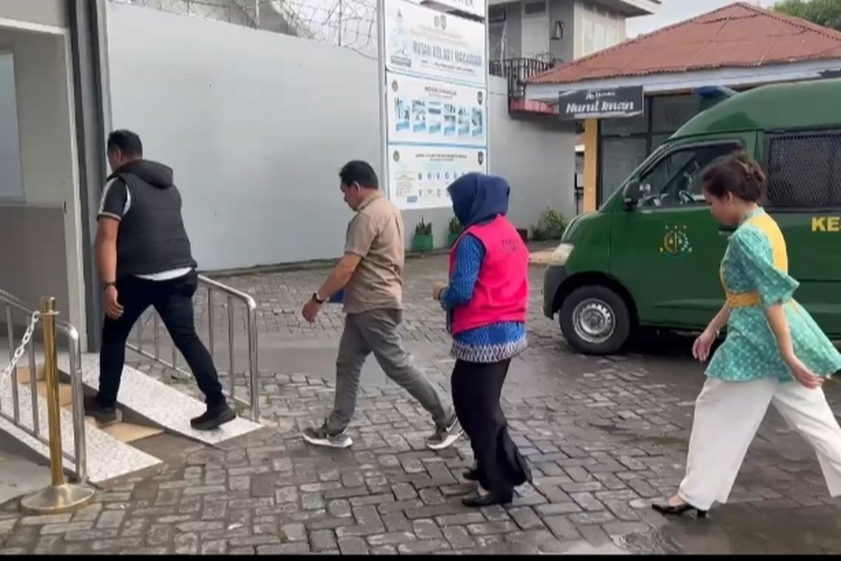 Gowa, korupsi kepala sekolah, Makassar, korupsi dana BOS, gowa makassar, korupsi kepala sekolah gowa, kepsek Gowa korupsi dana bos, Modus Korupsi Kepala Sekolah di Gowa, Belanja Fiktif dan Mark Up Lewat Perusahaan Pribadi