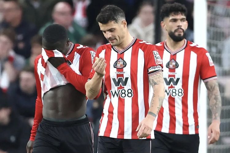 Sunderland, Chelsea, Premier League, Sunderland Hanya Butuh Empat Tahun dari Kasta Ketiga ke Liga Europa