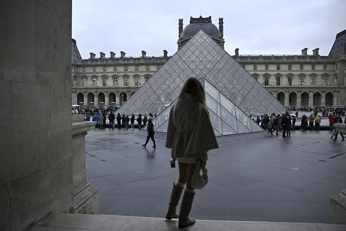 Mona Lisa, Museum Louvre, Leonardo da Vinci, Museum Louvre Perancis Segera Direnovasi, Ada Ruang Khusus Mona Lisa