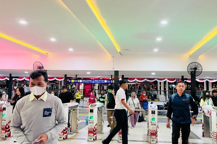 Stasiun Solo Balapan, jadwal KRL Jogja-Solo, stasiun yogyakarta, jam keberangkatan, palur, 19 Oktober 2025, Jadwal KRL Jogja-Solo 18-19 Oktober 2025, Kereta Terakhir dari Solo Balapan Jam Berapa?, Berangkat dari Stasiun Tugu Yogyakarta, Berangkat dari Stasiun Lempuyangan, Berangkat dari Stasiun Maguwo, Berangkat dari Stasiun Brambanan, Berangkat dari Stasiun Srowot, Berangkat dari Stasiun Klaten, Berangkat dari Stasiun Ceper, Berangkat dari Stasiun Delanggu, Berangkat dari Stasiun Gawok, Berangkat dari Stasiun Purwosari, Berangkat dari Stasiun Solo Balapan, Berangkat dari Stasiun Solojebres