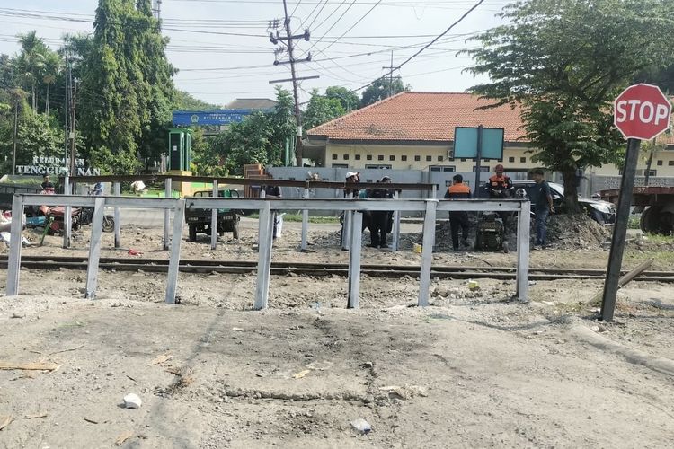 pelintasan sebidang, tanggung jawab, Meluruskan Mitos Tanggung Jawab Palang Pintu Pelintasan KA
