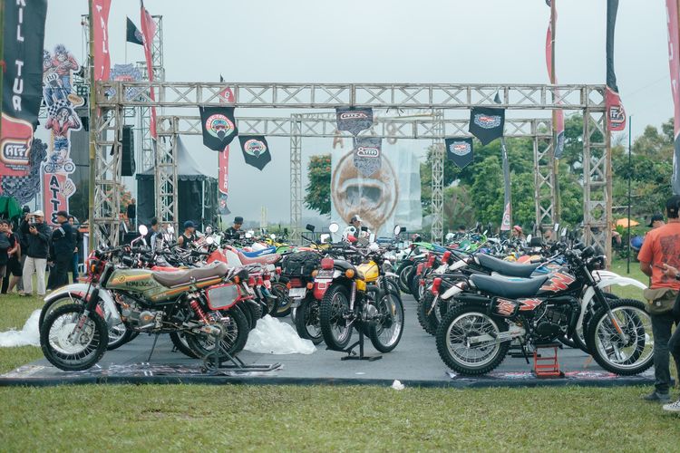 motor, Bali, lucky draw, Komunitas, Arisan Tril Tua di Bali Diramaikan Ribuan Peserta
