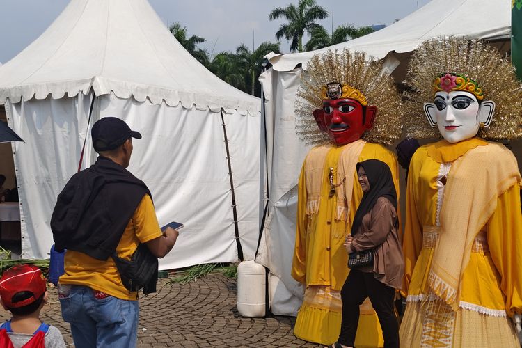Lebaran Betawi, Lebaran Betawi 2025, lebaran betawi kapan, lebaran betawi 2025, lokasi lebaran betawi, Keseruan Lebaran Betawi 2025, Nonton Lenong hingga Foto Bareng Ondel-ondel