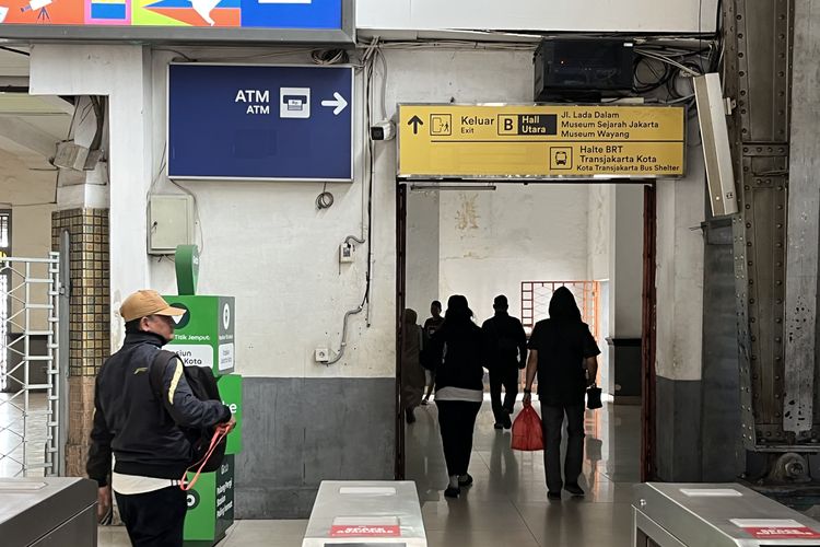 Glodok, Panduan Transportasi ke Glodok Naik KRL dan Lanjut Jalan Kaki