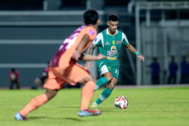Super League 2025-2026, Persebaya vs Persita, Jefferson Silva, Bajul Ijo, Persebaya, Bonek, Jadwal Persebaya Vs Persita, Jefferson Siap Jawab Tekanan di GBT