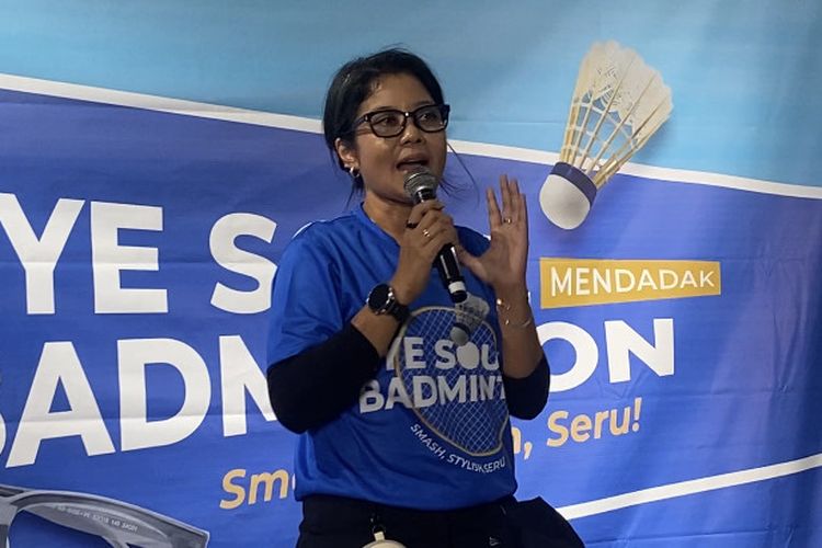 Kacamata, kacamata, Cara Memakai Kacamata agar Tidak Membekas di Hidung, cara agar kacamata tidak melorot, tips agar kacamata tidak melorot, cara agar kacamata tidak mudah turun, cara agar kacanata tidak membekas, 3 Cara Memakai Kacamata agar Tidak Membekas di Hidung dan Melorot