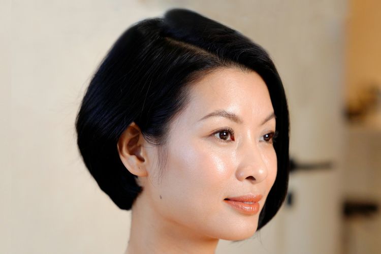 produk skincare, mencoba skincare baru, breakout jerawat, cara mencoba skincare baru cocok atau tidak, cara mencoba skincare, coba skincare baru, cara mencoba produk skincare baru, produk skincare baru, Ini Cara Aman Mencoba Skincare Baru Menurut Dokter, Jangan Sekaligus