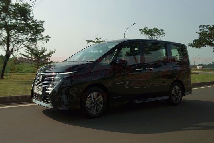 Pertamax, Zenix, Hybrid, Nissan, hybrid, Nissan Serena e-POWER, mobil hibrid, Nissan Serena e-Power, Toyota Innova Zenix Hybrid, Harga Pertamax Naik, Pengguna Mobil Hybrid Tetap Lebih Efisien