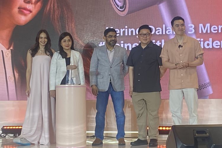 hair oil, vitamin rambut, hairdryer, Vitamin rambut, Perlukah Gunakan Vitamin Rambut Sebelum Pakai Hairdryer, vitamin rambut kering dan rontok, apakah perlu gunakan vitamin rambut sebekum pakai hairdryer, Mengeringkan Rambut Pakai Hairdryer, Perlukah Gunakan Vitamin Rambut?
