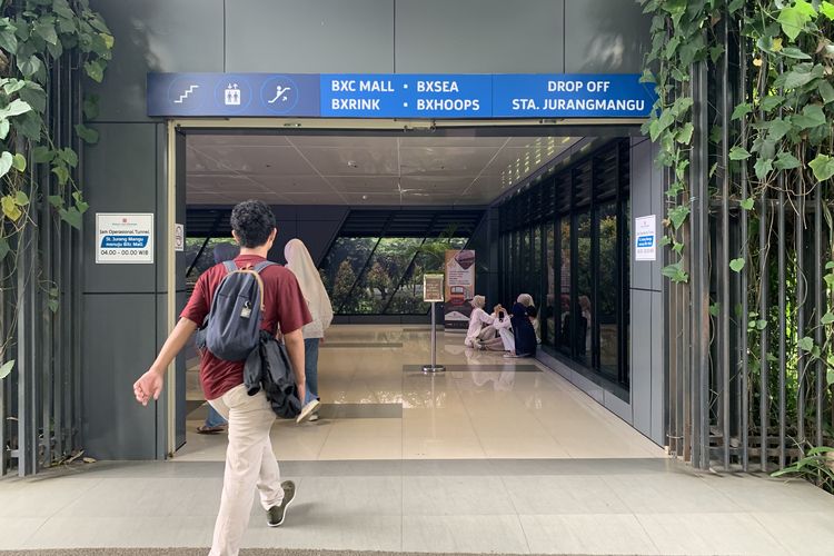 Panduan Wisata ke BXSea, Oseanarium Terbesar di Tangsel, Bisa Naik KRL, Lokasi dan jam operasional BXSea, Cara membeli tiket BXSea, Akses transportasi menuju BXSea, Aktivitas wisata di BXSea
