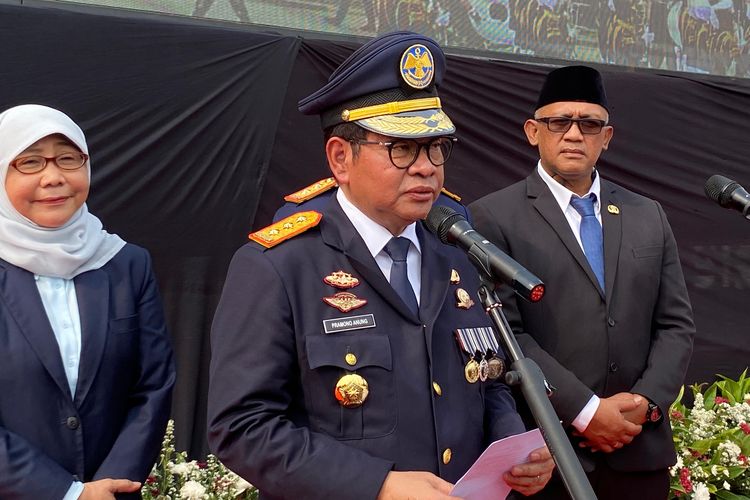 hutan adat, gubernur DKI Jakarta, komeng anggota dpd, pramono anung banjir jakarta, Komeng Keluhkan Jabar Selalu Disalahkan Saat Jakarta Banjir, Ini Respons Pramono