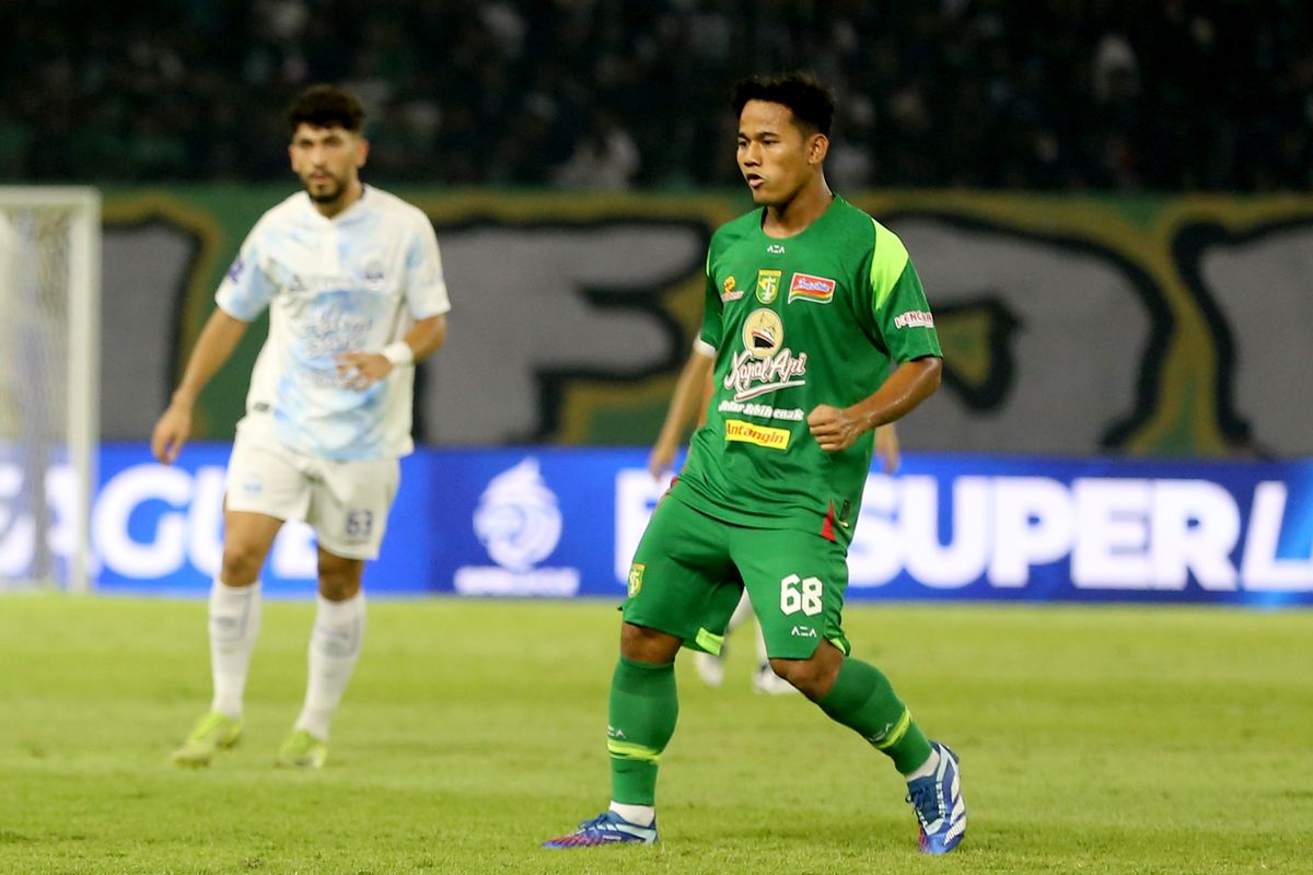 Persebaya, Toni Firmansyah, Gerald Vanenburg, Super League 2025-2026, Toni Firmansyah, Bintang Muda Persebaya yang Bersinar di Super League