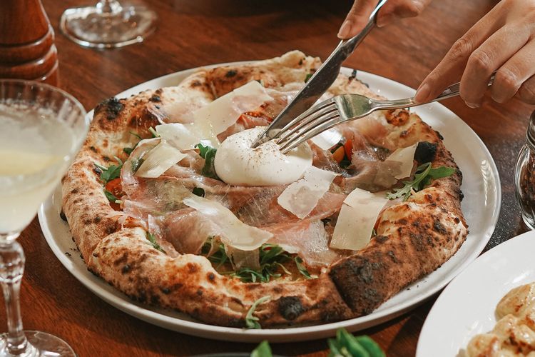 Wild Habit Pizza, Wild Habit, Restoran Italia di Seminyak dengan Pizza Lezat dan Hangat