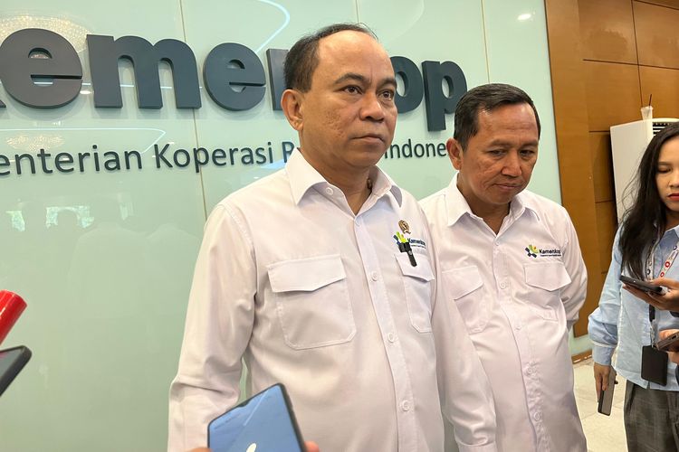 dana desa, Koperasi Desa Merah Putih, Kopdes Merah Putih, Dana Desa, Risiko Gagal Bayar, risiko gagal bayar, koperasi desa merah putih, jaminan kredit, Meski Berisiko Gagal Bayar, Pemerintah Jalankan Skema Dana Desa Jadi Jaminan Kredit Kopdes Merah Putih