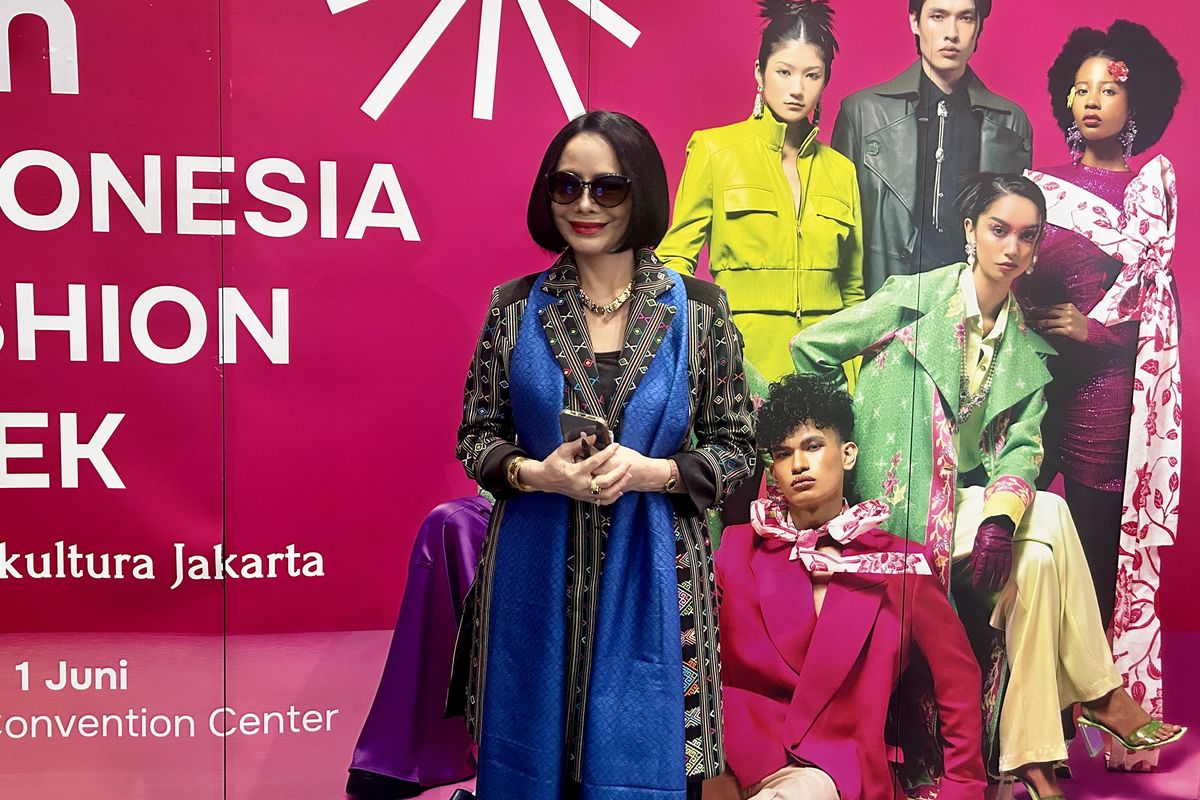 Poppy Dharsono, Fashion ramah lingkungan, bahaya polyester, polyester bahaya atau tidak, kenapa polyester bahaya, bahan polyester bahaya atau tidak, apa bahaya polyester, bahaya baju polyester, Poppy Dharsono Ingatkan Bahaya Polyester dalam Industri Fashion