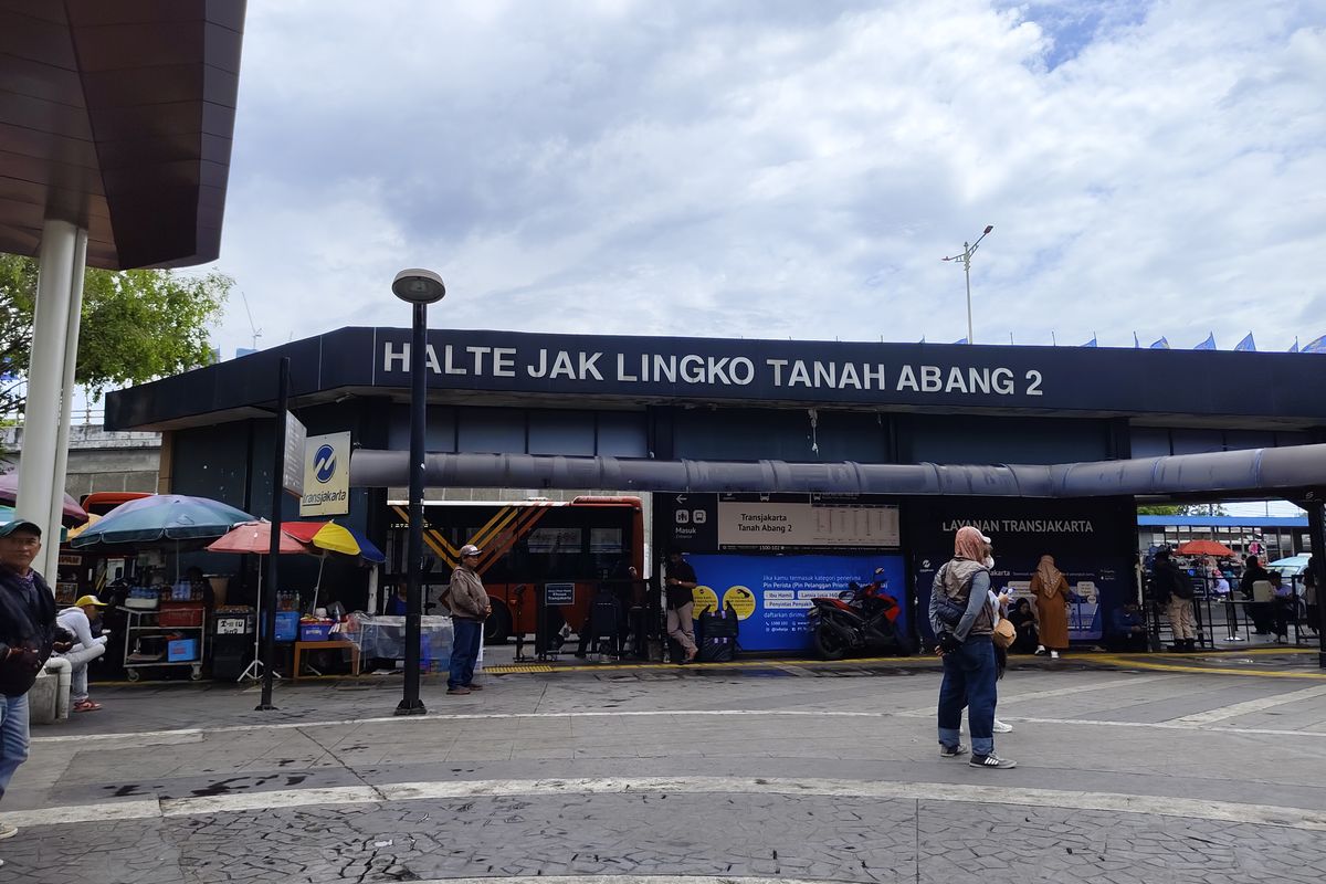Stasiun Tanah Abang, Stasiun Tanah Abang Baru, stasiun tanah abang, stasiun tanah abang baru, halte transjakarta tanah abang 2, halte busway dekat stasiun tanah abang, Rute Busway ke Stasiun Tanah Abang Baru, Ini Daftarnya