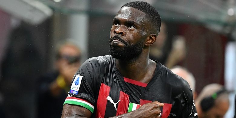 Liga Italia, Derbi della Madonnina, AC Milan, Inter Milan, Inter, Fikayo Tomori, Cerita Fikayo Tomori soal Loyalitas Pendukung AC Milan Jelang Duel Kontra Inter Milan