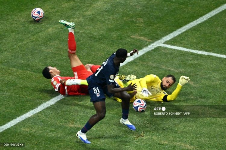 Manchester City, Liga Inggris, Bursa Transfer, Gianluigi Donnarumma, Gianluigi Donnarumma Sudah 