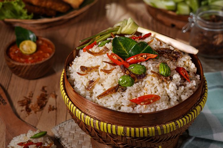 Nasi Liwet, nasi liwet Solo, nasi liwet Sunda, Kuliner Nusantara, Nasi Liwet Solo, Nasi Liwet Sunda, perbedaan nasi liwet solo dan sunda, Perbedaan Nasi Liwet Solo dan Nasi Liwet Sunda, Mana yang Paling Gurih?