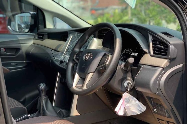 Kijang Innova, toyota innova, innova diesel, Innova Reborn, harga innova bekas, Pasar Mobil Bekas Turun, Kenapa Kijang Innova Masih Populer?, Kijang Innova Reborn , Varian Mesin Bensin, Konsumen Diesel Lebih Memilih Varian Tinggi, Kesimpulan