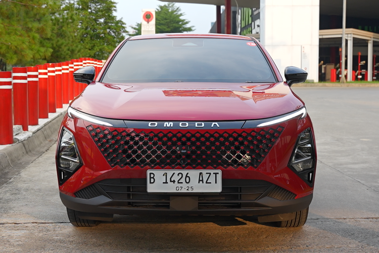 Chery, Chery C5, Chery E5, otomotif, Chery Indonesia, chery c5, chery e5, Chery C5 dan E5 Dirakit CKD di Handal