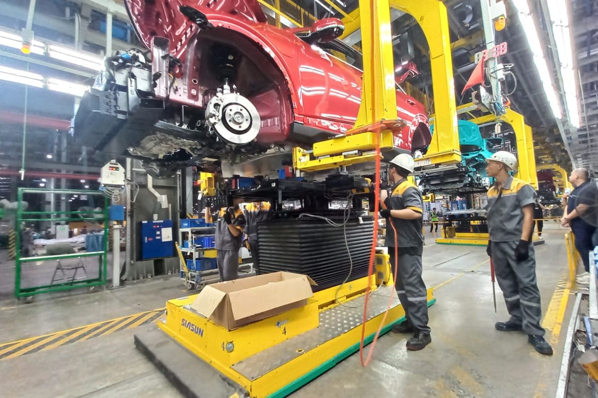 industri otomotif, manufaktur, mobil listrik, VinFast, pabrik vinfast, VinFast Indonesia, Melihat Langsung Pabrik VinFast di Vietnam, Pakai 1.400 Robot, Kapasitas Produksi Raksasa, Bengkel Modern, Perakitan hingga Baterai, Skuter Listrik, Dorong Inovasi Masa Depan