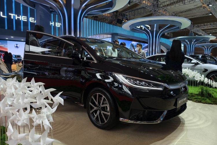 Plug-in Hybrid, PHEV, mobil listrik, mobil hybrid, Adu Biaya Kepemilikan MPV 7-Seater: Wuling Darion PHEV vs BYD M6