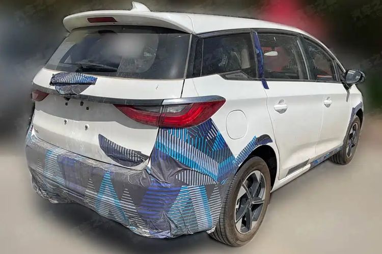 mobil baru, mobil china, mobil listrik, BYD M6 Bakal Dapat Penyegaran, Simak Ubahannya