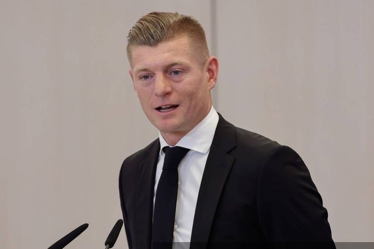 Real Madrid, Barcelona, El Clasico, Liga Spanyol, Toni Kroos, LaLiga, Toni Kroos Bahas Obsesi Fan Real Madrid terhadap El Clasico, Lebih Berharga dari Juara Liga?