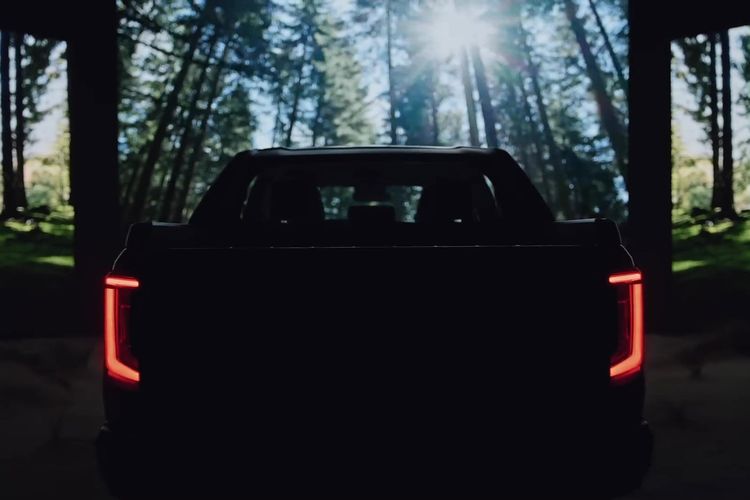 desain baru, Elektrifikasi, debut global, Toyota Hilux Travo, Toyota Hilux Travo: Debut Global di Thailand 10 November 2025