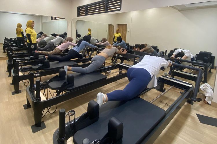 pilates, kenapa pilates, olahraga pilates, harga pilates, biaya pilates, alasan ikut pilates, kenapa harus pilates, Alasan Ikut Pilates, dari Jaga Kebugaran hingga Atasi Tubuh Lelah