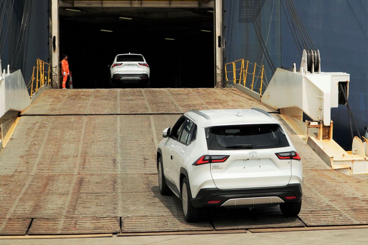 Ekspor Mobil Indonesia ke Venezuela Terancam Situasi Politik