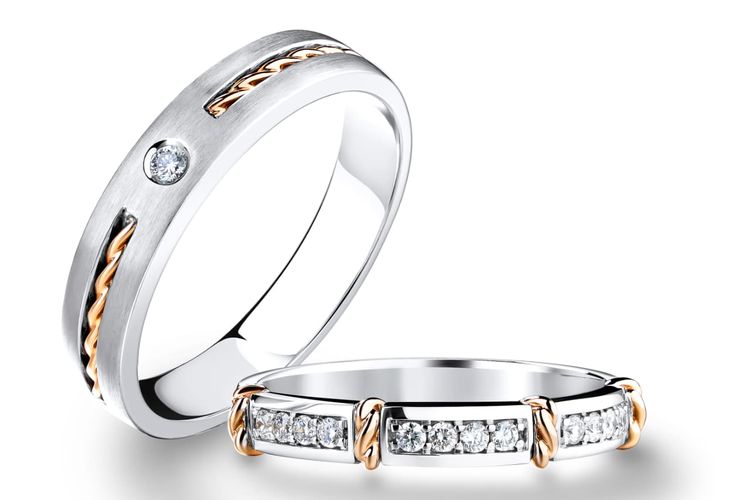 rekomendasi cincin nikah, 9 Rekomendasi Cincin Nikah 2026, Ada Motif Batik hingga Berlian Mewah, 1. Sejoli, 2. Selaras, 3. Ikatan, 4. Sejalan, 5. Kekaseh, 1. Align, 2. Stars Aligned, 3. Rose D’Amour with Eternal Flame Diamond, 4. Namora