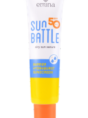 sunscreen untuk kulit berminyak, sunscreen untuk perjalanan jauh, rekomendasi sunscreen terbaik, sunscreen untuk udara panas, sunscreen praktis, sunscreen stik, 5 Rekomendasi Sunscreen untuk Perjalanan Jauh agar Mudik Terlindungi, 1. Emina sun battle spf 50 PA++++ barrier hydraburst sunscreen , 2. Npure cica beat the sun sunscreen spray, 3. Azarine tone up mineral sunscreen serum, 4. Wardah UV shield light matte sun stick spf 50 PA++++, 5. Somethinc holyshield glow sunscreen stick spf 50++ PA++++