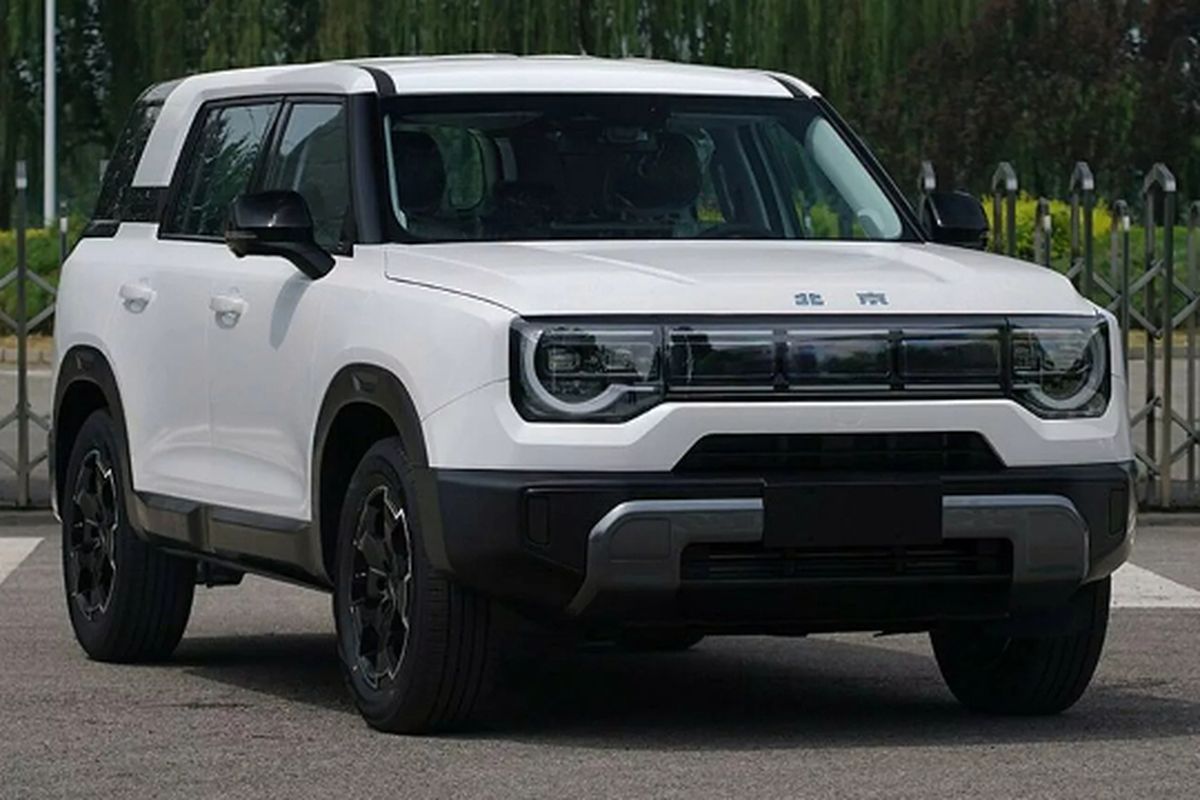 BAIC, BJ30 hybrid, GIIAS 2025, mobil off-road, BJ30 Hybrid, BAIC Siap Meramaikan GIIAS 2025 dengan BJ30 Hybrid