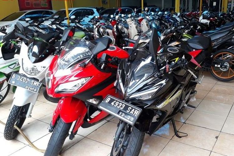 motor bekas, sport, matik, alasan, Alasan Harga Motor Sport Bekas Lebih Cepat Anjlok
