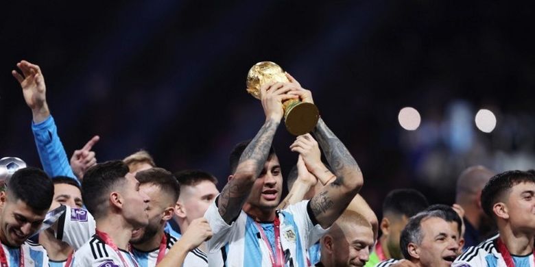 Barcelona, Tottenham Hotspur, Cristian Romero, LaLiga, Real Madrid, Atletico Madrid, Barcelona Pertimbangkan Gaet Cristian Romero, Siap Bersaing dengan Real Madrid dan Atletico?